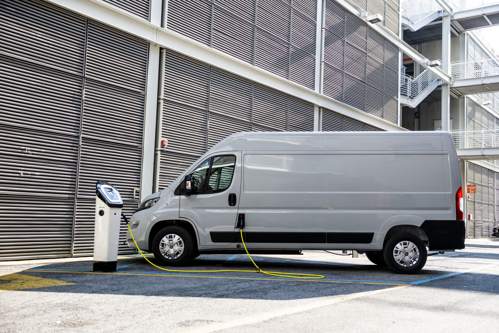 Fiat E-Ducato Recharging with charge station